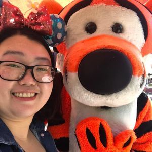 Meet your Posher, Yoonhee